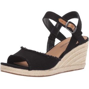 Black, Lucky Brand New in Box Wedge sandal, Size 8